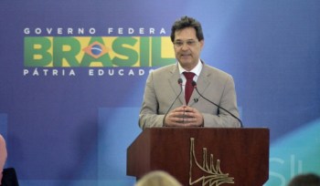 20160528-marceloneves850